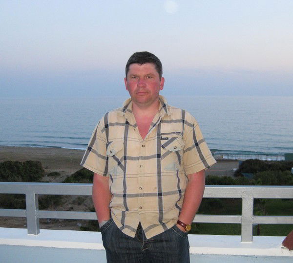 Олег Осадник