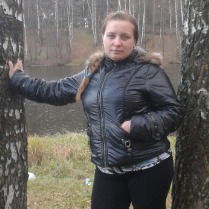 Алёна Петунтна