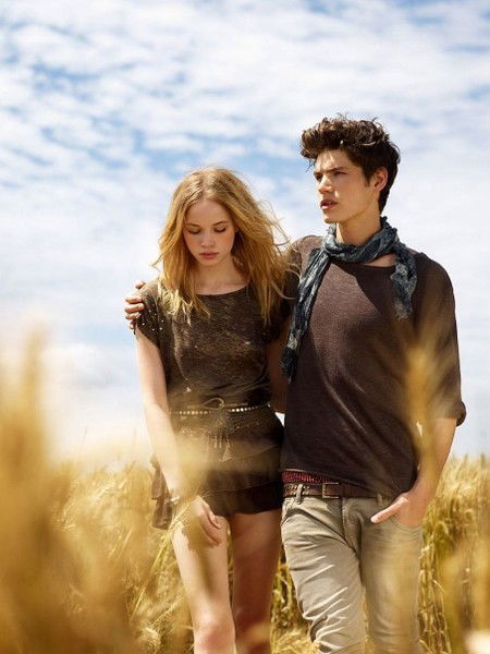 Саша Романов