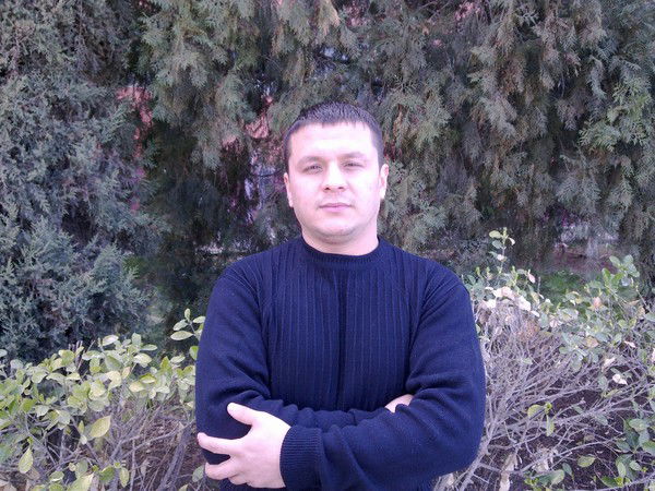 Икбол Тешабаев