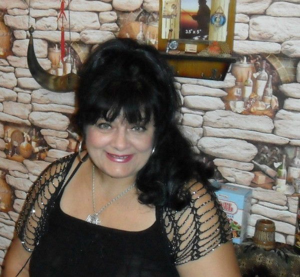 Лариса Брусенцева