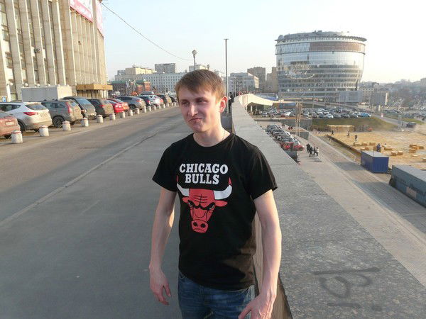 Антон Наумов