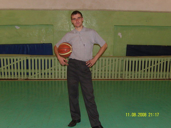 Денис Бушуев