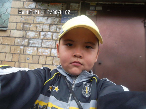 Асил Разаков