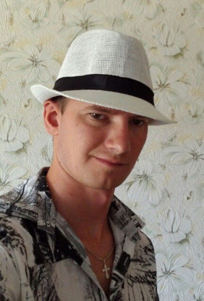 Павел Мельник