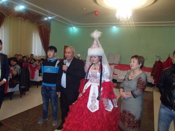 Алтын Есжанова