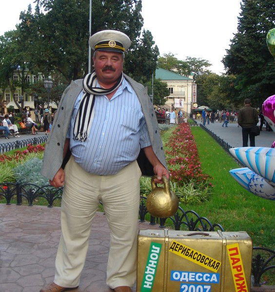 Анатолий Украинец