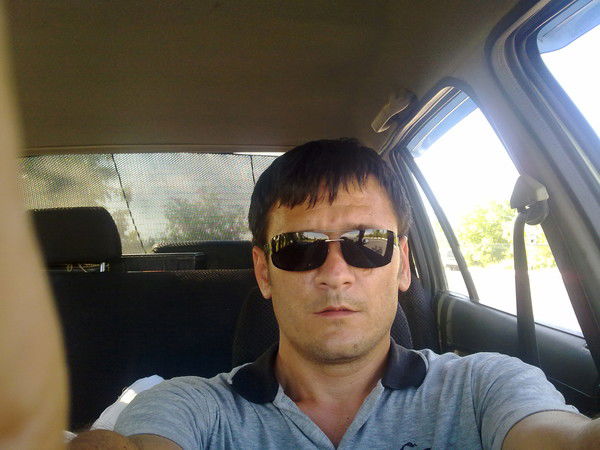 Элмуроджон Абдуразоков