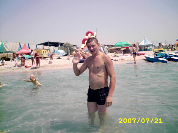 Александр Лученко