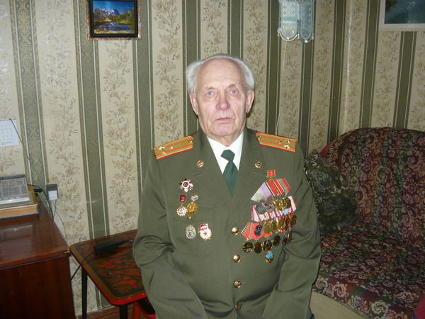 Леонид Жданов