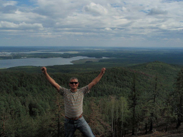 Александр Ануфриев