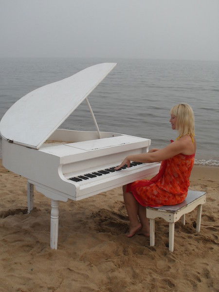 Елена Лебедева