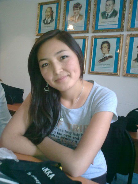 Мика Дуйсембекова