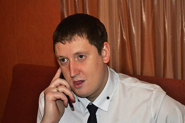 Артём Панаратов