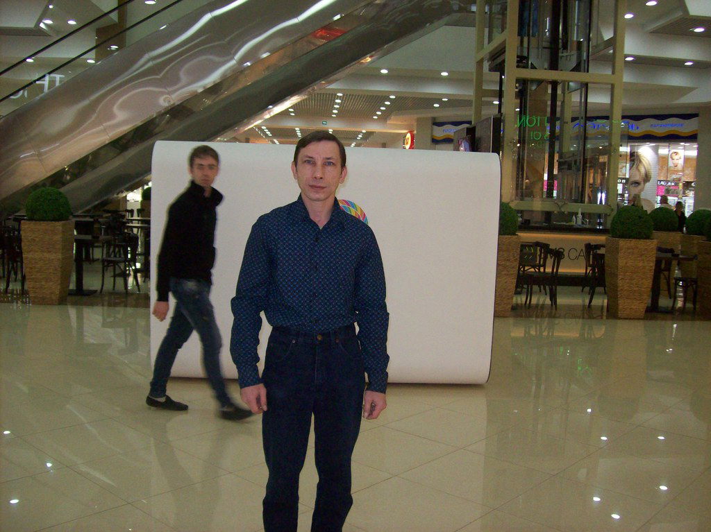 Александр Иванов