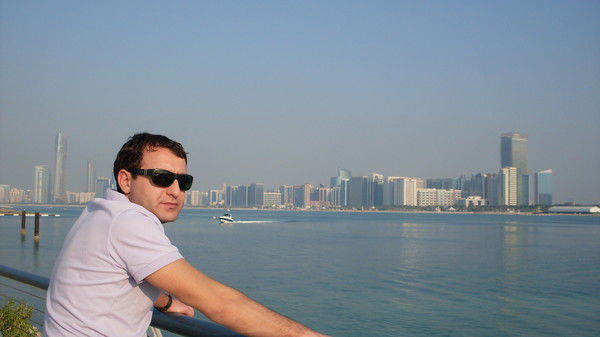 Дмитрий Бобро