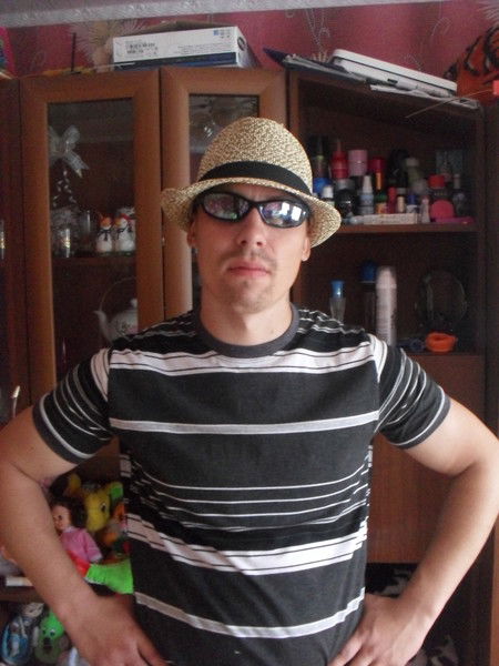 Михаил Максимов