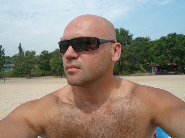 Сергей Титаренко