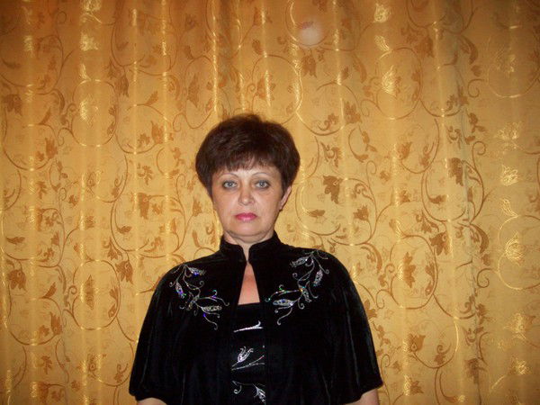 Елена Пущина