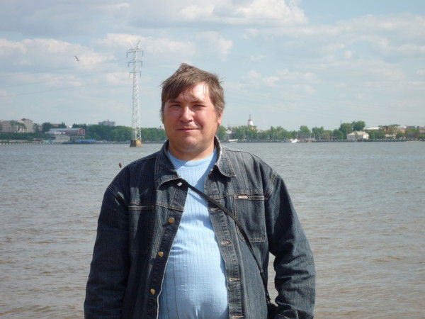 Андрей Сухоплюев