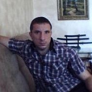 Дмитрий Гуров