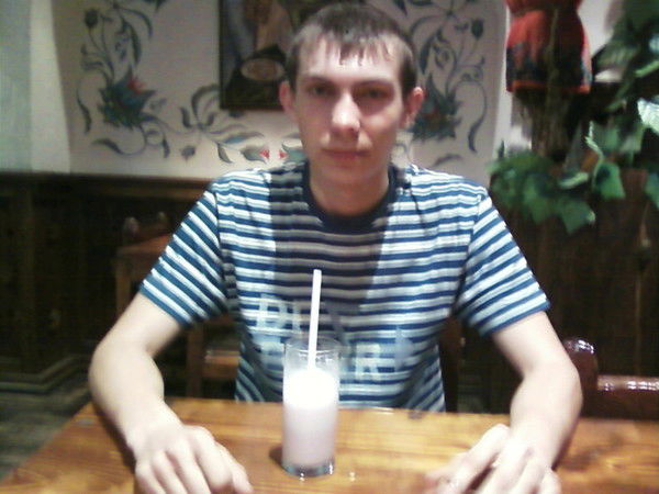 Антон Бобков