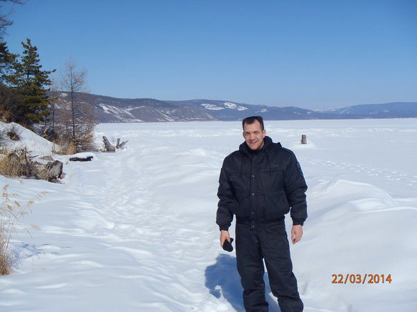 Эдуард Бакин