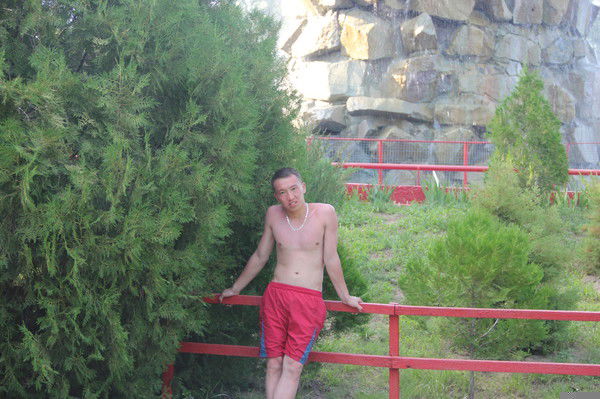 Дархан Бухараев