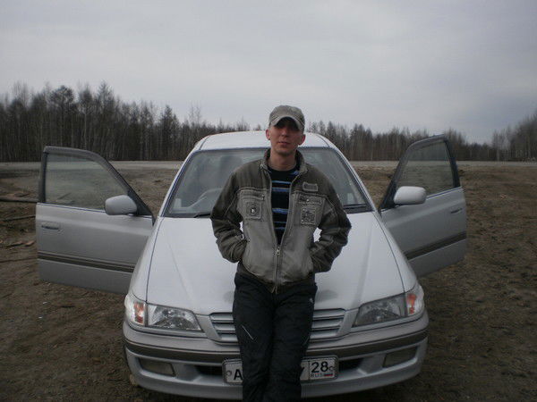 Александр Демидов