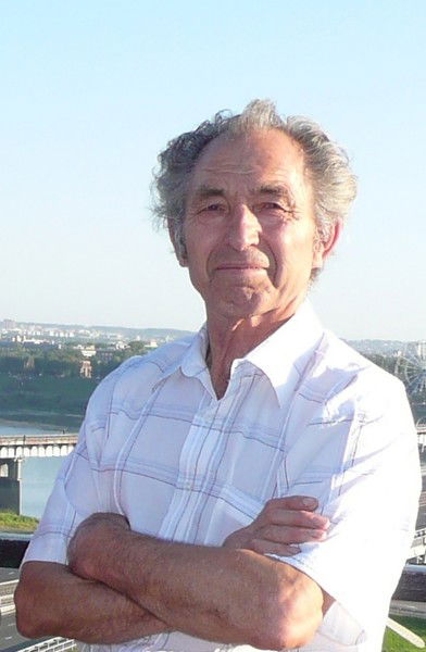 Иван Горностаев