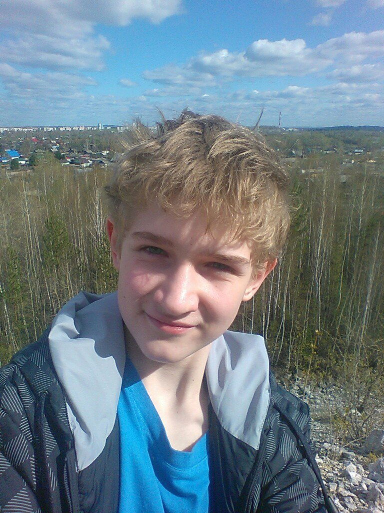 Максим Перьков