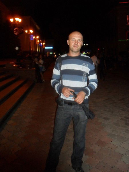 Денис Власенко