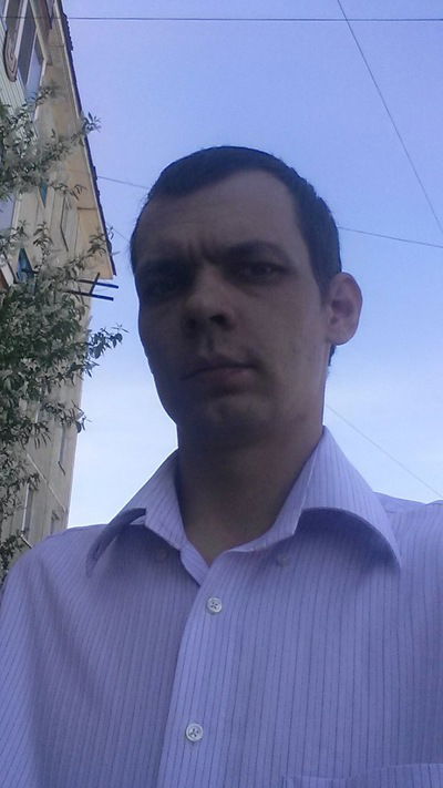 Денис Иванов