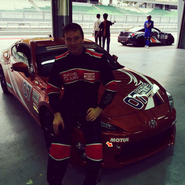 Виктор Елисейкин