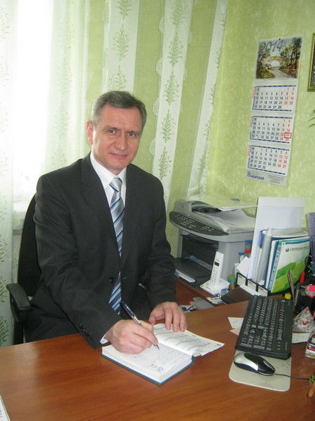 Владлен Логанов