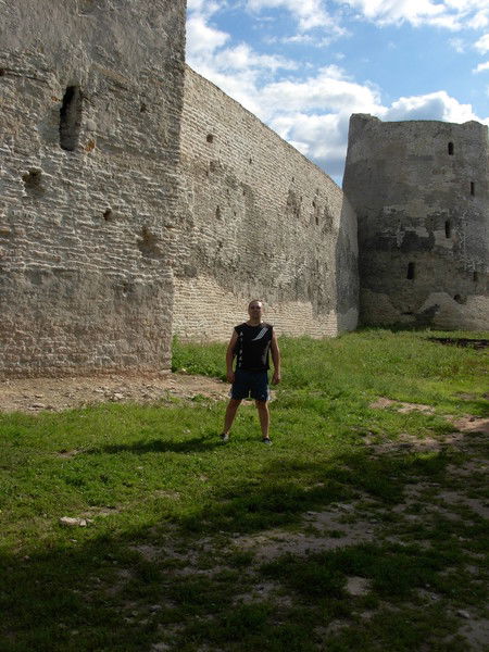 Михаил Пономарев