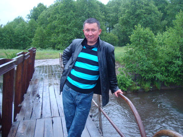 Болот Шергазиев