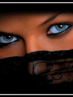 Наташа Гиндер