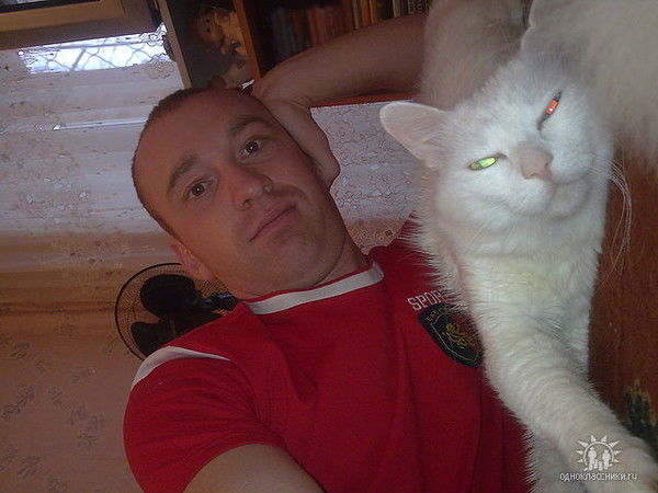 Денис Пуховец