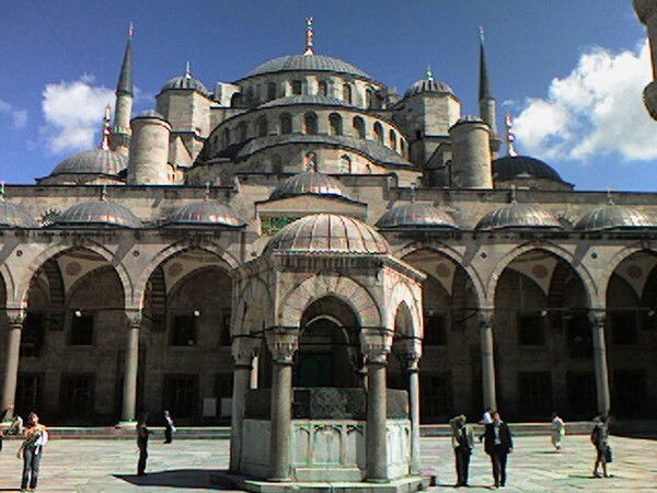 Айман Каналина