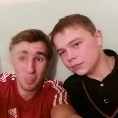 Александр Сухарь