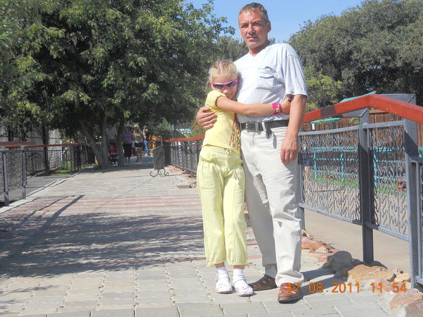 Юрий Отопков