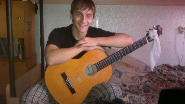 Павел Агафонов