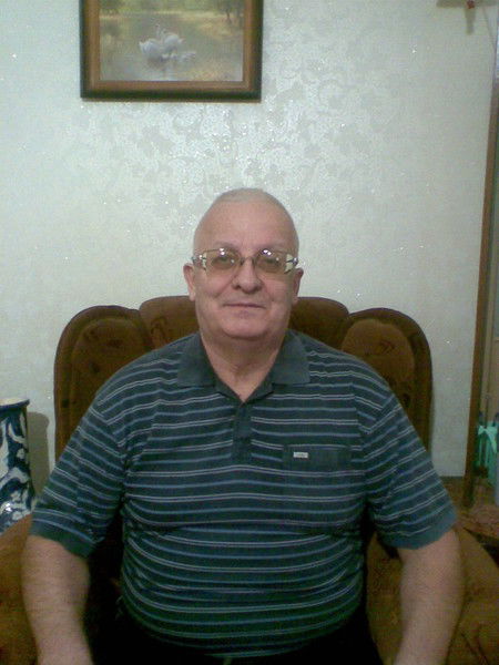 Александр Дюкарь