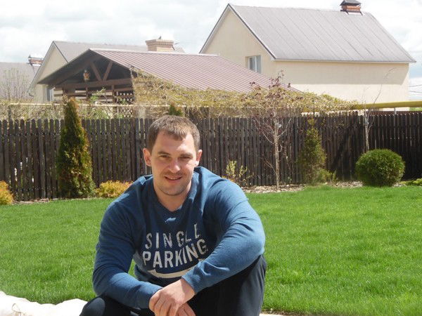 Александр Иванов