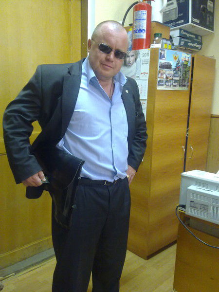 Олег Викторович