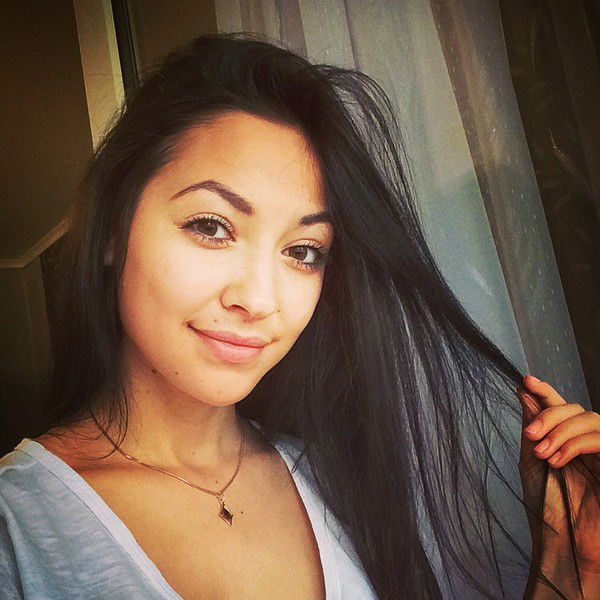 Азиза Искандарова