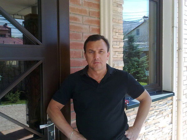 Александр Захаров