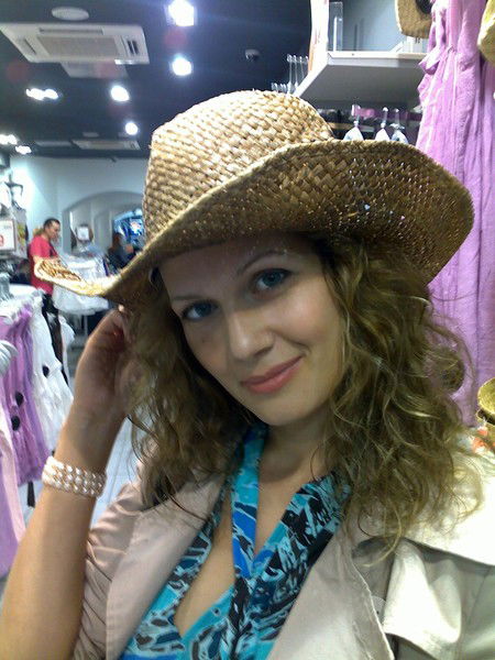 Олеся Полякова