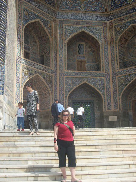 Яна Захарова